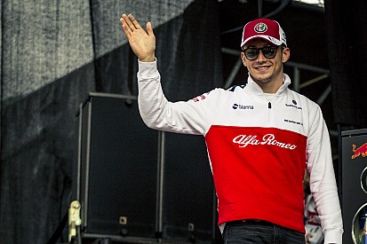 Russell: Leclerc's Sauber success helping F1 juniors like me