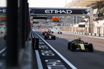 F2: Câmara lidera tarde de testes em Abu Dhabi; Goethe é o mais rápido do segundo dia