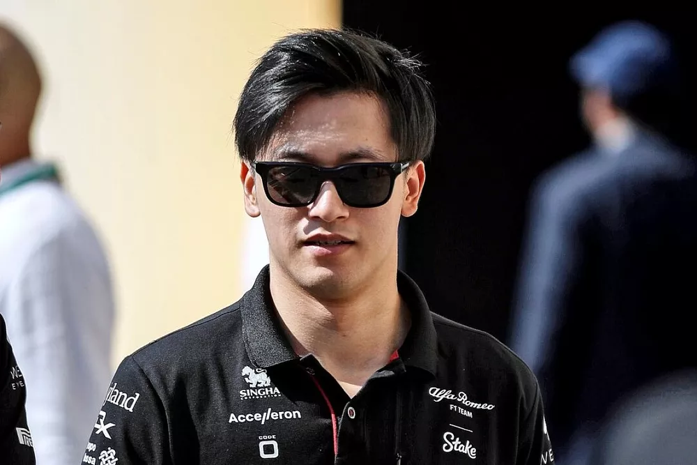 Guanyu Zhou, Alfa Romeo