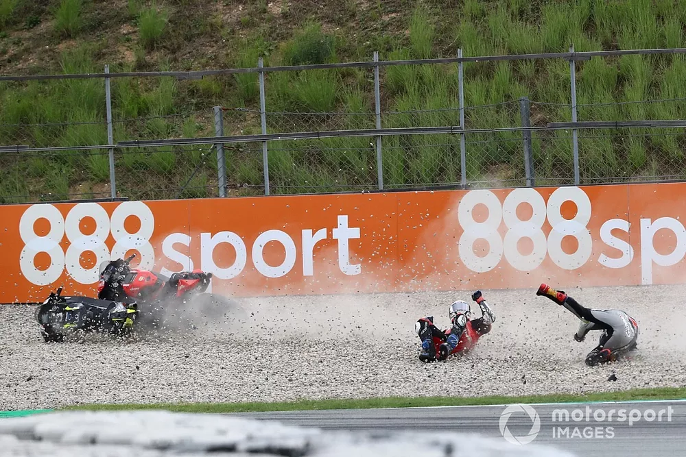 Andrea Dovizioso, Ducati Team,  Johann Zarco, Avintia Racing ca&iacute;da