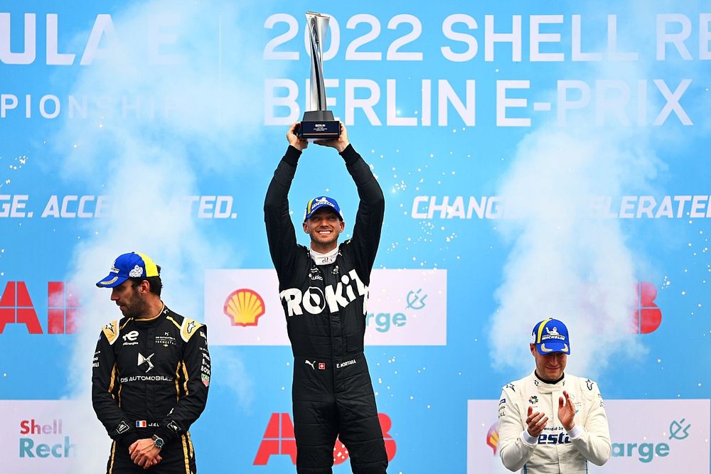 Podio: ganador Edoardo Mortara, Venturi Racing