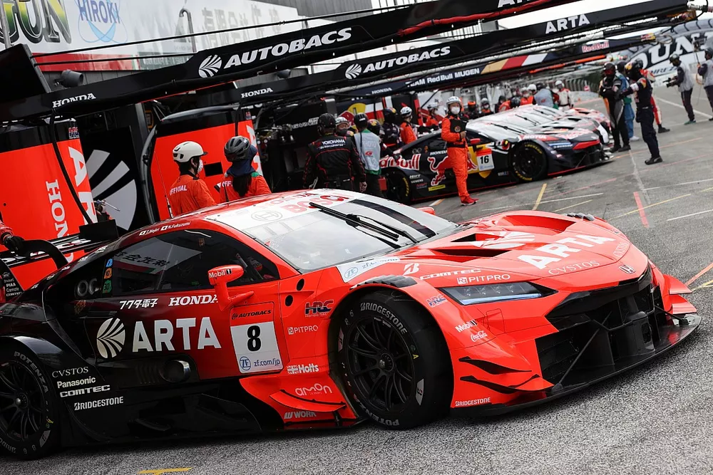 #8 ARTA NSX-GT
