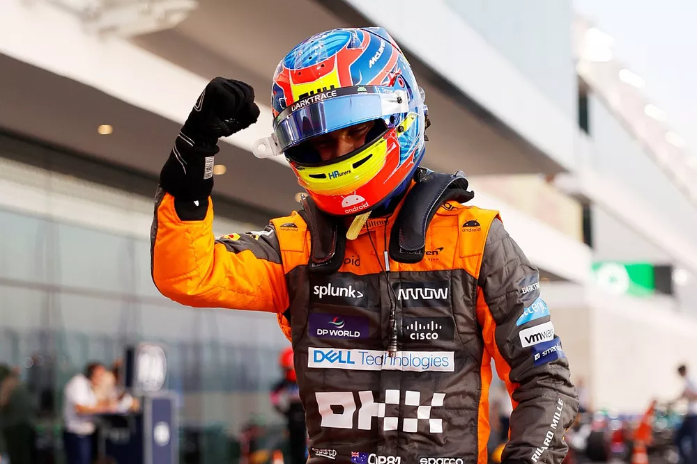 Oscar Piastri, McLaren MCL60 
