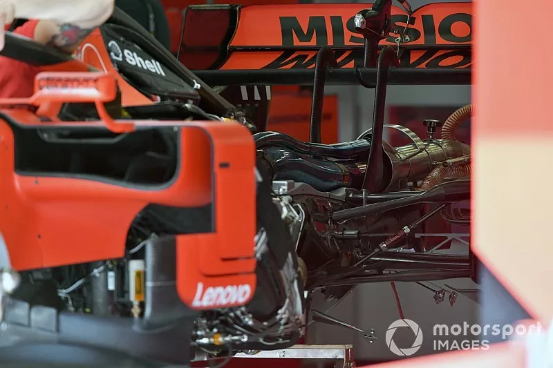 Ferrari SF90 de escape