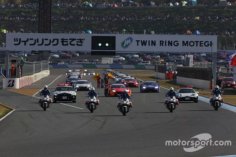 parade lap