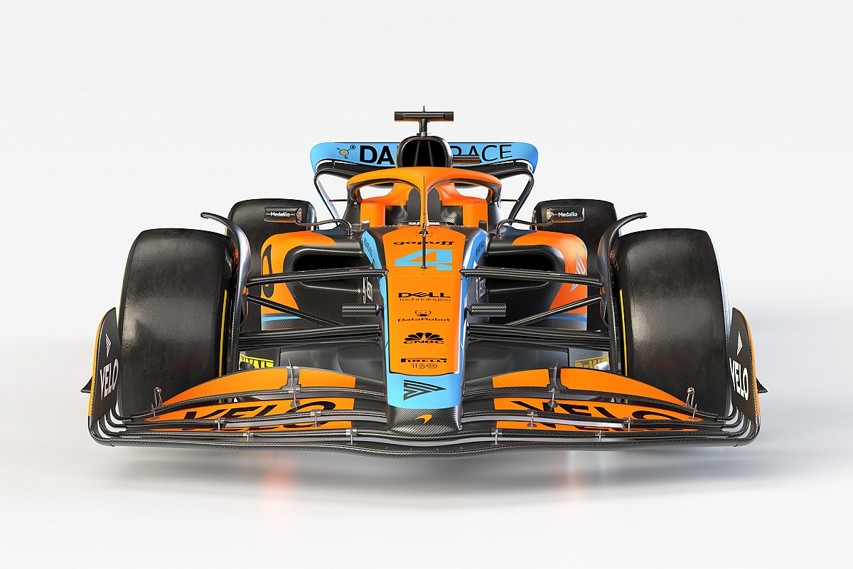 McLaren F1 ミニカー Gulfカラー 3号車 McLaren's Monaco Gulf livery inspired 2022 F1 colour tweak