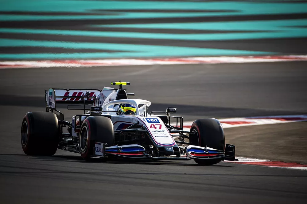 Mick Schumacher, Haas VF-21