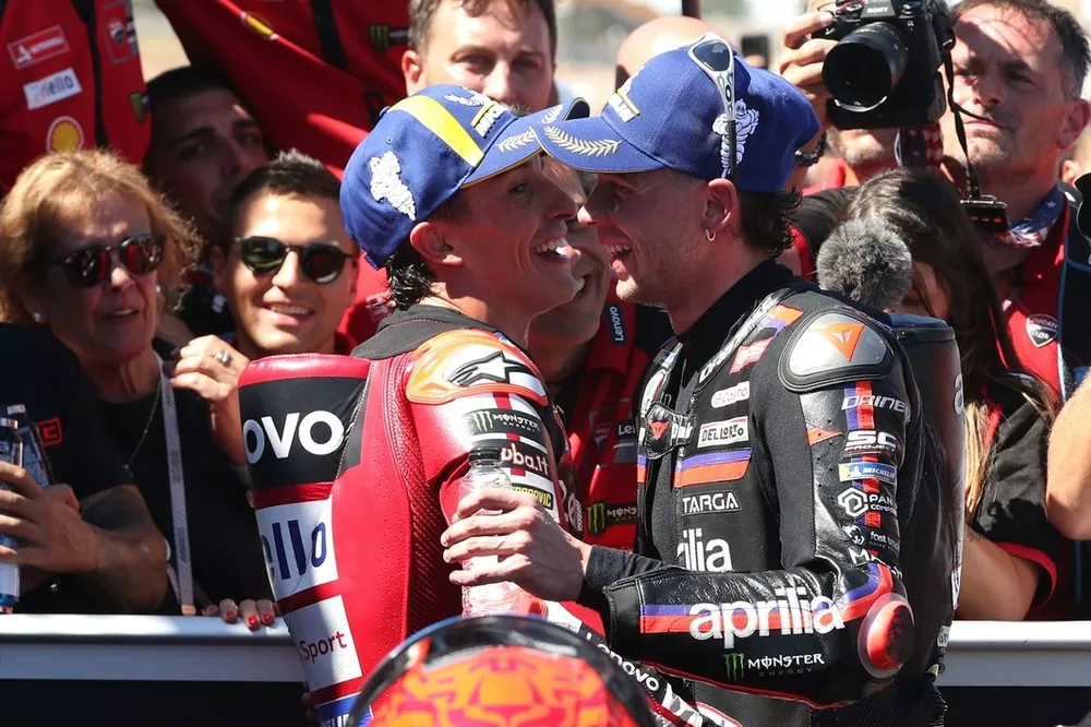 M&aacute;rc Marquez, Ducati Team, Marco Bezzecchi, Aprilia Racing