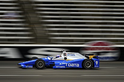 Texas IndyCar: Dixon fastest in opening practice