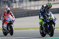 Rossi: &ldquo;Todo el mundo deber&iacute;a aprender de Dovizioso&rdquo;