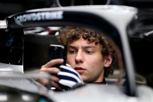 F1 - Antonelli: "Perdi dois ou tr&ecirc;s meses de progresso" com mudan&ccedil;a de suspens&atilde;o no carro da Mercedes