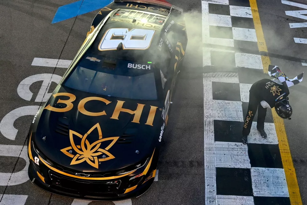 Kyle Busch, No. 8 Richard Childress Racing Chevrolet