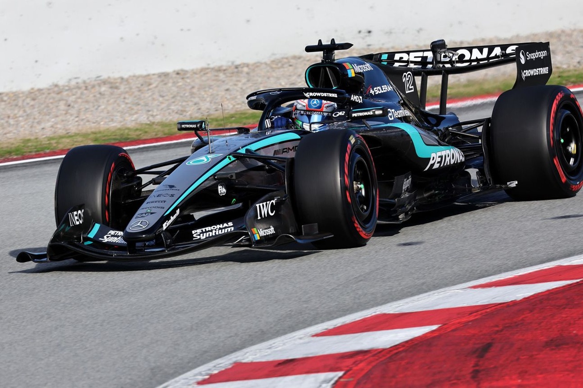 andrea-kimi-antonelli-mercedes.jpg