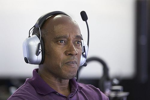 El padre de Hamilton intentó que de Vries llegara a la F1