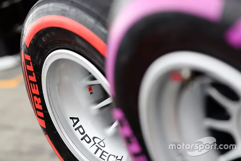 Pirelli Super soft tyres