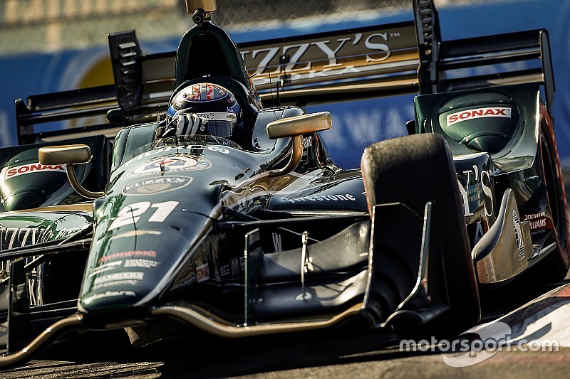 Zach Veach va remplacer Hildebrand à Barber