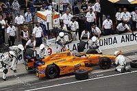 Alonso ganha 300 mil d&oacute;lares na Indy 500 mesmo abandonando