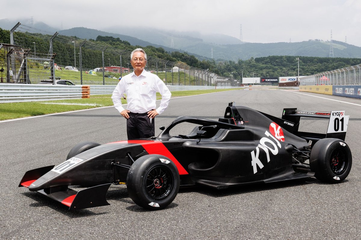 1/10 フォーミュラ即走行可 74a547a647eda2e3745e148358a4b8