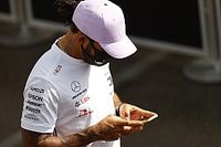 Los pilotos de F1 discutieron sobre la gr&uacute;a de Jap&oacute;n en su grupo de WhatsApp