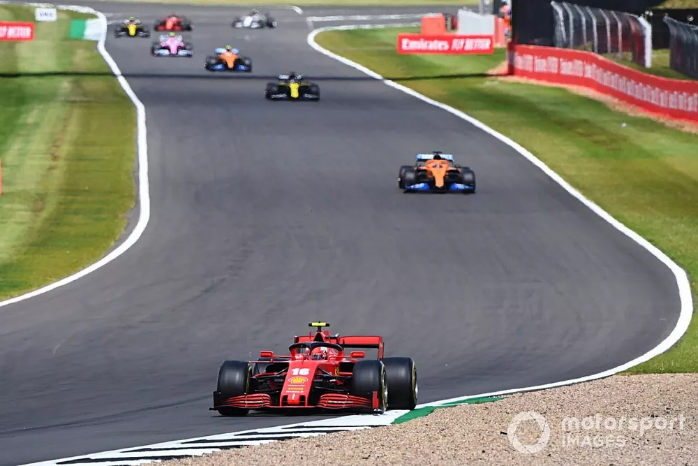 Charles Leclerc, Ferrari SF1000, Carlos Sainz Jr., McLaren MCL35, Daniel Ricciardo, Renault F1 Team R.S.20