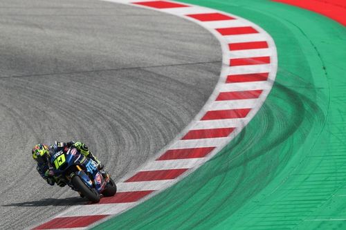 Moto2: Diogo Moreira cai, mas domina e lidera TL2 para o GP da Hungria