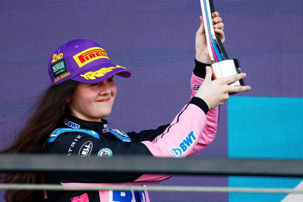 Podium: second place Abbi Pulling, Rodin Motorsport