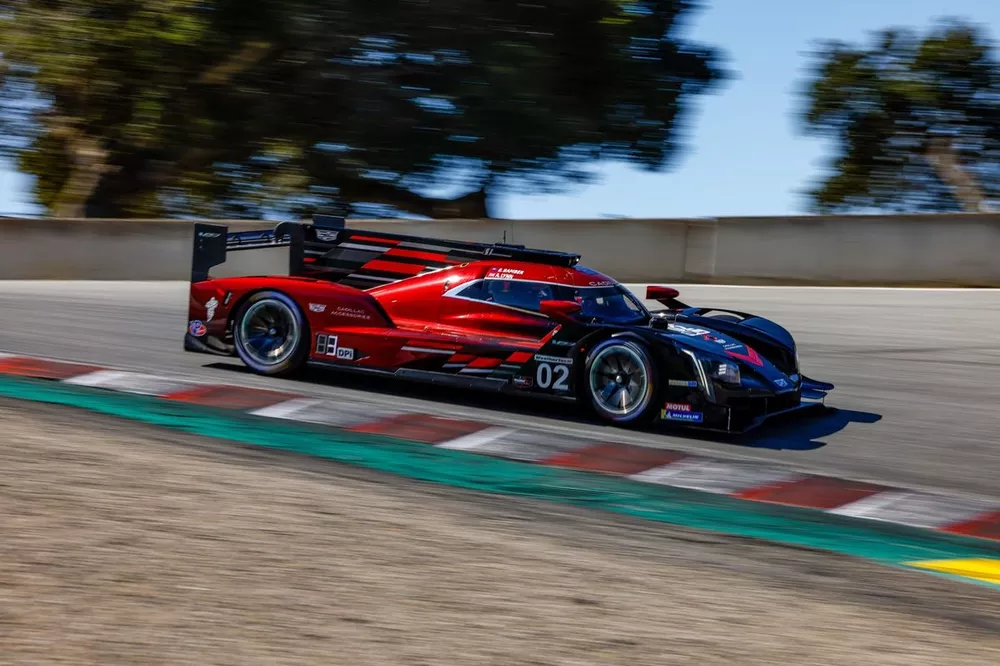 #02 Chip Ganassi Racing Cadillac DPi: Earl Bamber, Alex Lynn