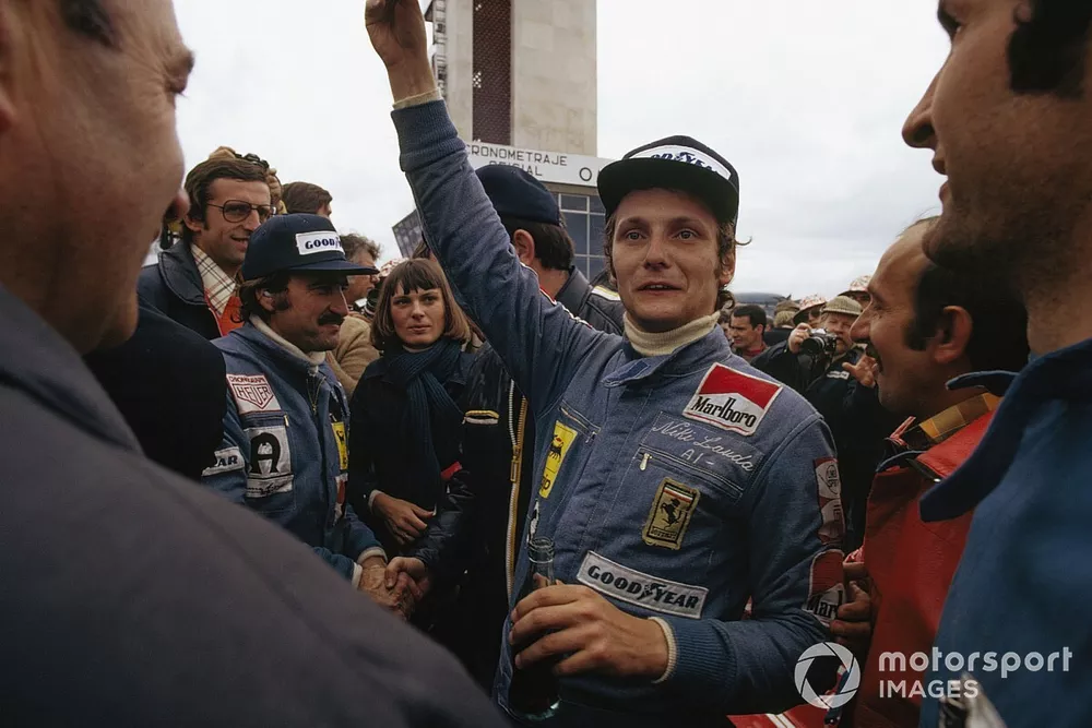 Niki Lauda and Clay Regazzoni, Ferrari celebrate