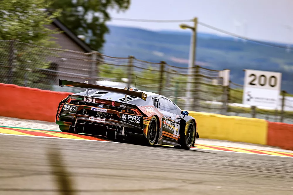 #6 Orange1 KPAX Racing Lamborghini Huracan GT3 Evo: Jordan Pepper, Andrea Caldarelli, Marco Mapelli