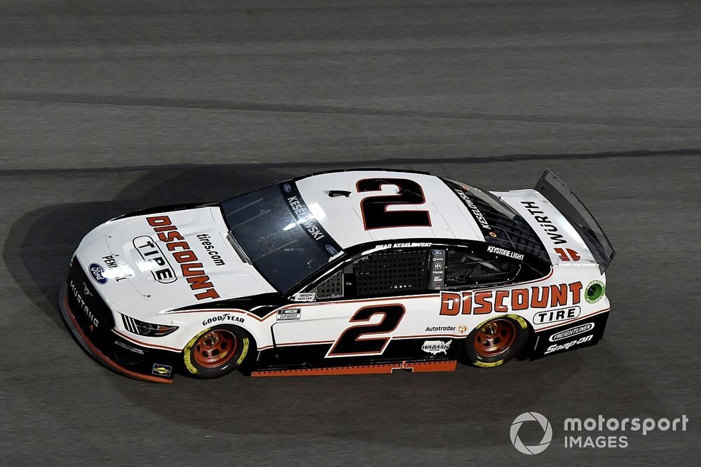 Brad Keselowski, Team Penske, Ford Mustang Discount Tire