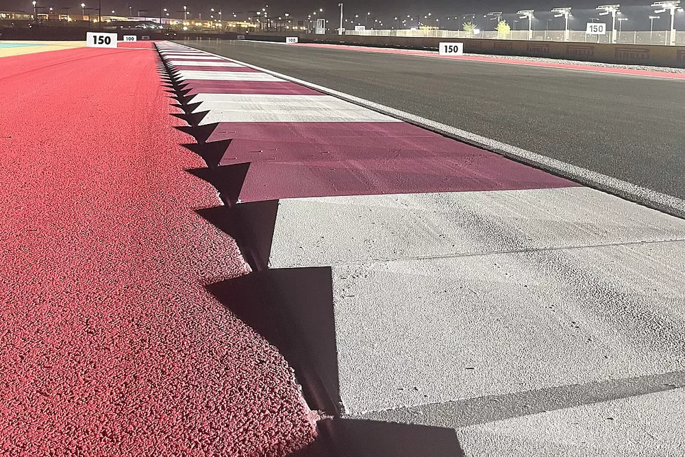 Les vibreurs de type pyramidal &agrave; Losail