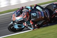 Quartararo lidera el primer libre en Valencia; fuerte caída de Rossi