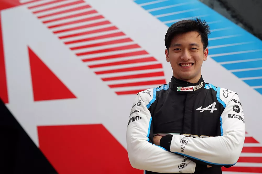 Guanyu Zhou, probador de Alpine F1 Team