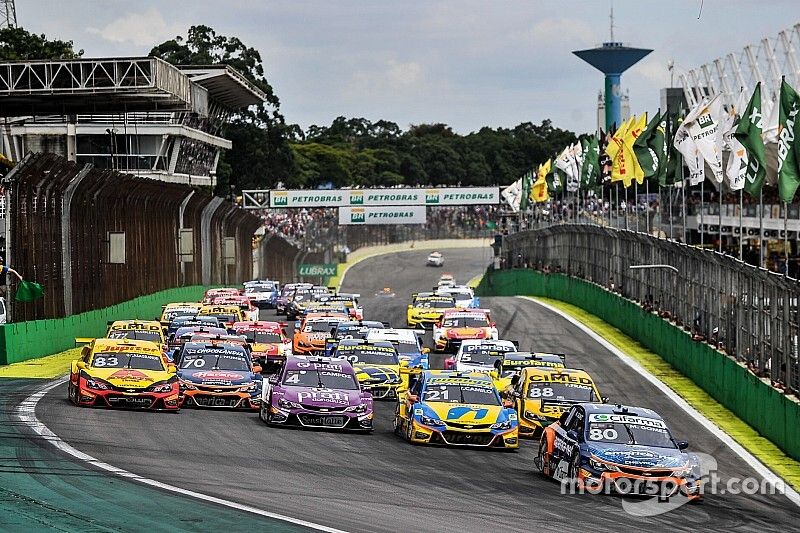 Largada da prova de Interlagos 