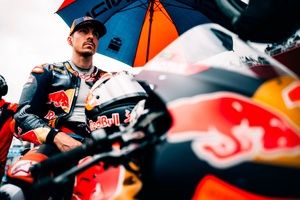Vi&ntilde;ales ve buenas se&ntilde;ales para &eacute;l, pero cree que KTM debe ser "realista"