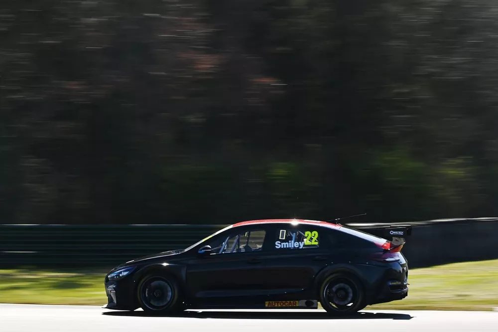 Chris Smiley, Restart Racing Hyundai i30