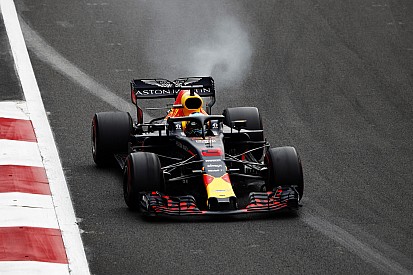 Horner espère une éclaircie face au "nuage noir" qui poursuit Ricciardo