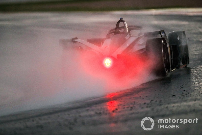 A Nissan versenyzőülést kínál Alonsónak a Formula E-ben