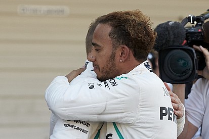 Hamilton: Mercedes "karşılıklı saygı" anlamında F1'in en iyi sürücü kadrosuna sahip
