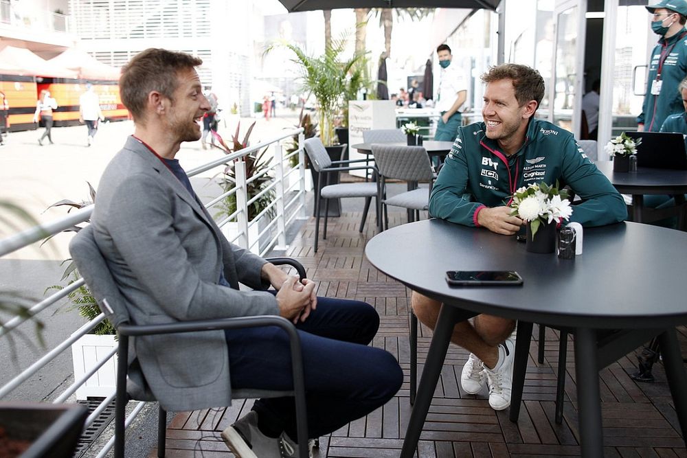 Jenson Button, Sky TV y Sebastian Vettel, Aston Martin 