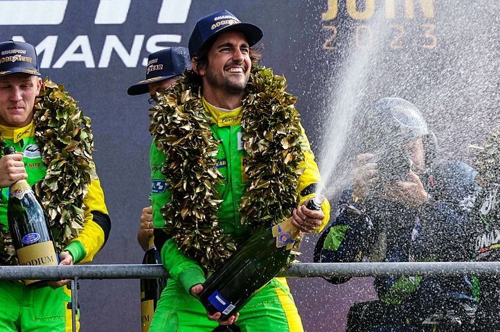 #34 Inter Europol Competition Oreca 07 - Gibson of Jakub Smiechowski, Albert Costa, Fabio Scherer