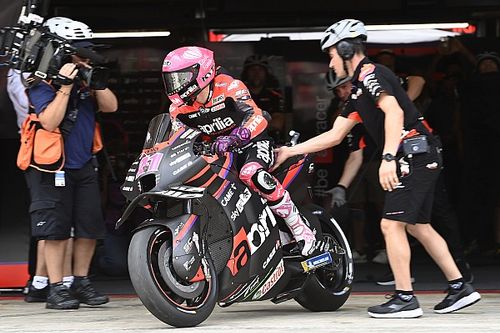 Aleix Espargar&oacute;: "Somos los m&aacute;s r&aacute;pidos, pero ma&ntilde;ana eso no importa"