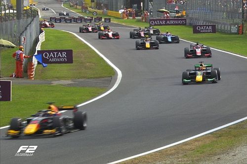 F2 Monza: caos al final de la clasificaci&oacute;n y pole de Pourchaire