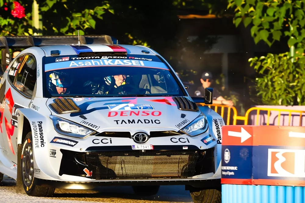 S&eacute;bastien Ogier, Vincent Landais, Toyota Gazoo Racing WRT Toyota GR Yaris Rally1