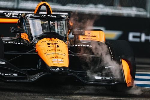 IndyCar Detroit: Pato O'Ward remonta y Kirkwood gana en accidentada carrera