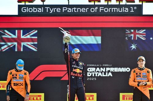 F1: 'McLaren deve favorecer Piastri para evitar recuperação de Verstappen', diz Villeneuve