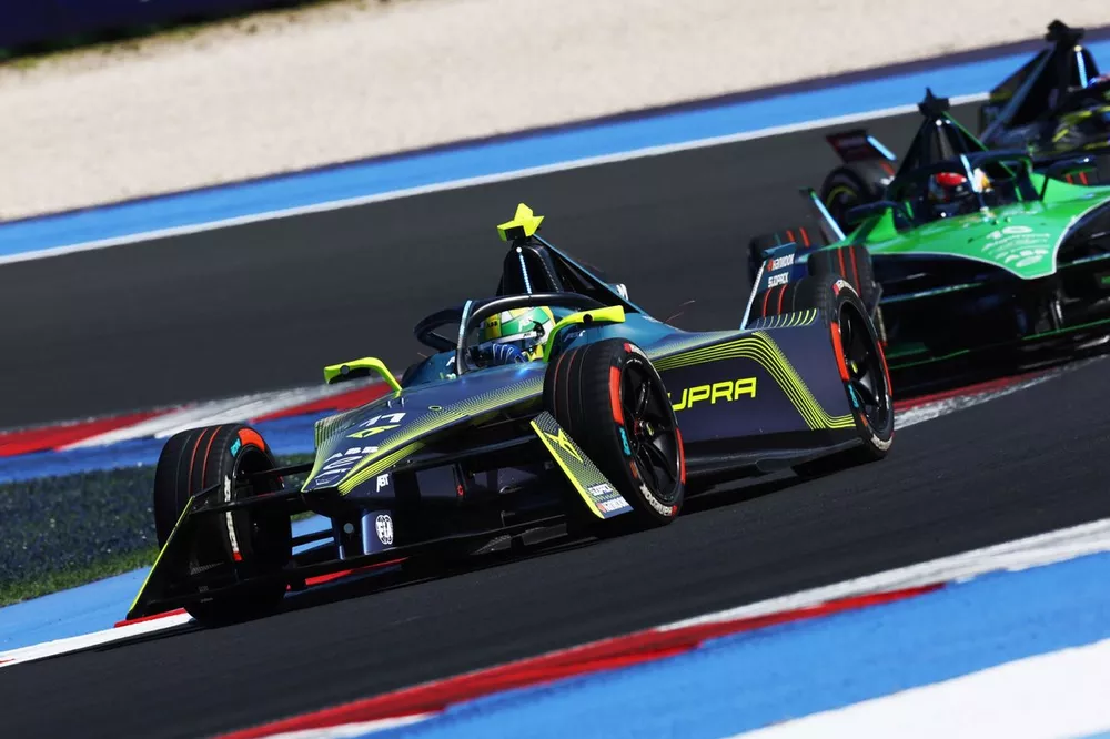 Lucas di Grassi, ABT CUPRA Formula E Team, M9Electro, Sebastien Buemi, Envision Racing, Jaguar I-TYPE 6