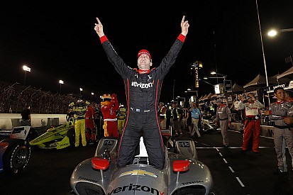 Gateway IndyCar: Power keeps title hopes alive with victory