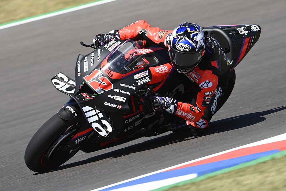 Maverick Vi&ntilde;ales, Aprilia Racing Team