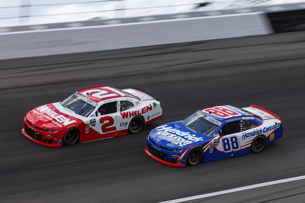 Jesse Love, No. 2 Richard Childress Racing Chevrolet; Rajah Caruth, No. 88 JR Motorsports Chevrolet